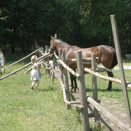Farm stay Uroczysko